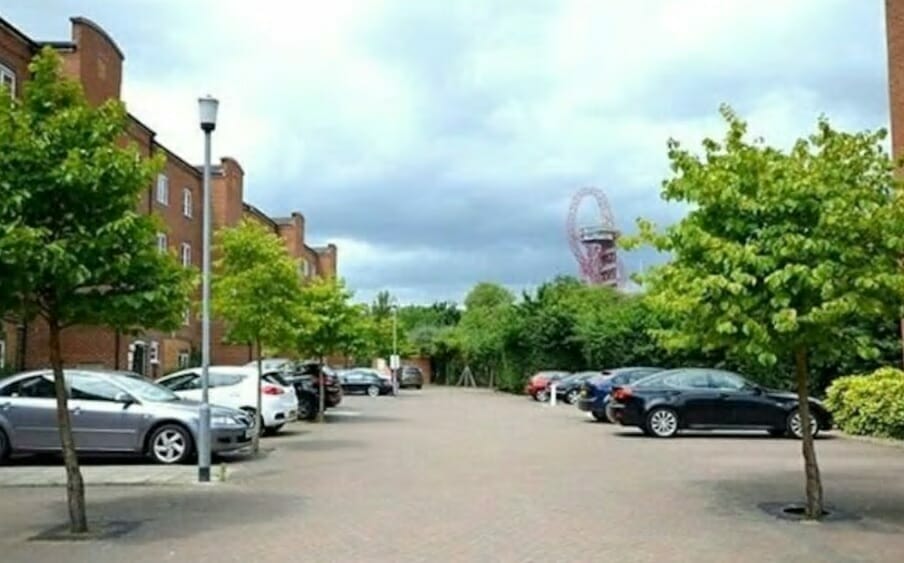 Parking in Secure open parking in Pudding Mill Lane, E3 - London Garages